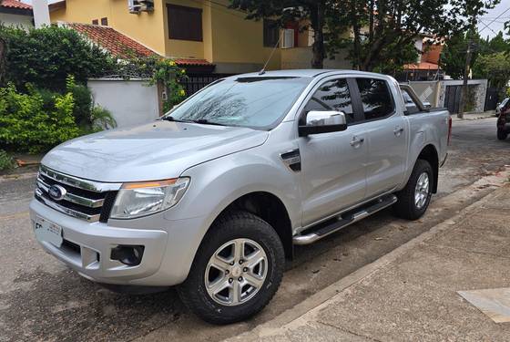 FORD RANGER 3.2 XLT 4X4 CD 20V DIESEL 4P AUTOMÁTICO